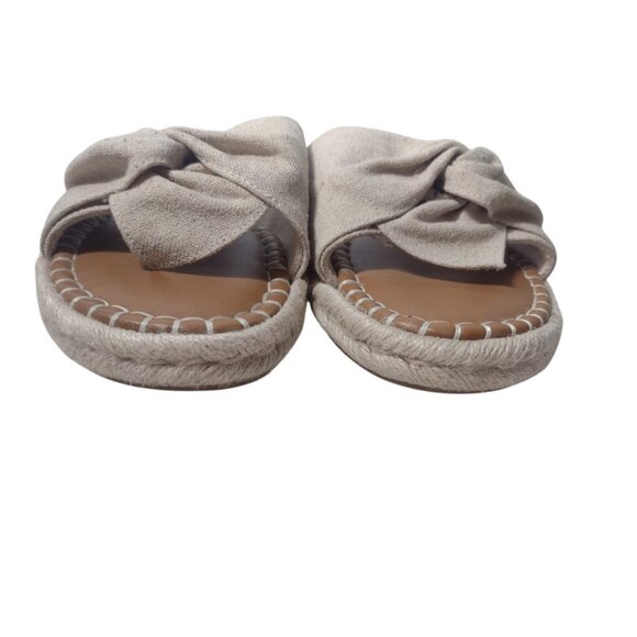 Torrid Burlap Espadrille Slip On Twist Sandals 7.5WW Beige Beach Travel Resort - Picture 3 of 6